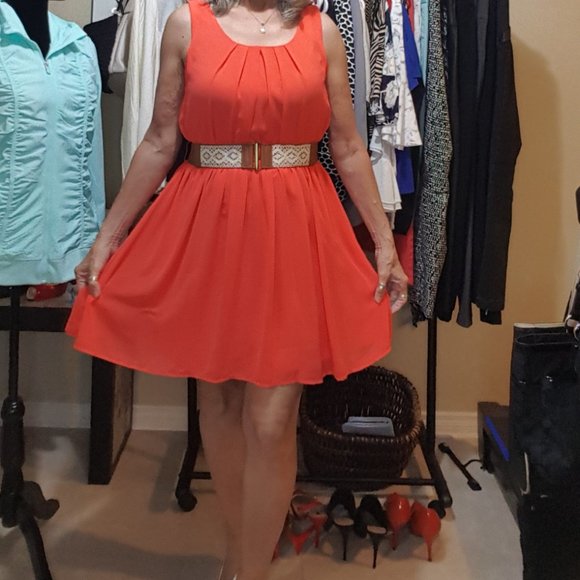 Iz Byer sheer/lined belted summer dress - Picture 6 of 6